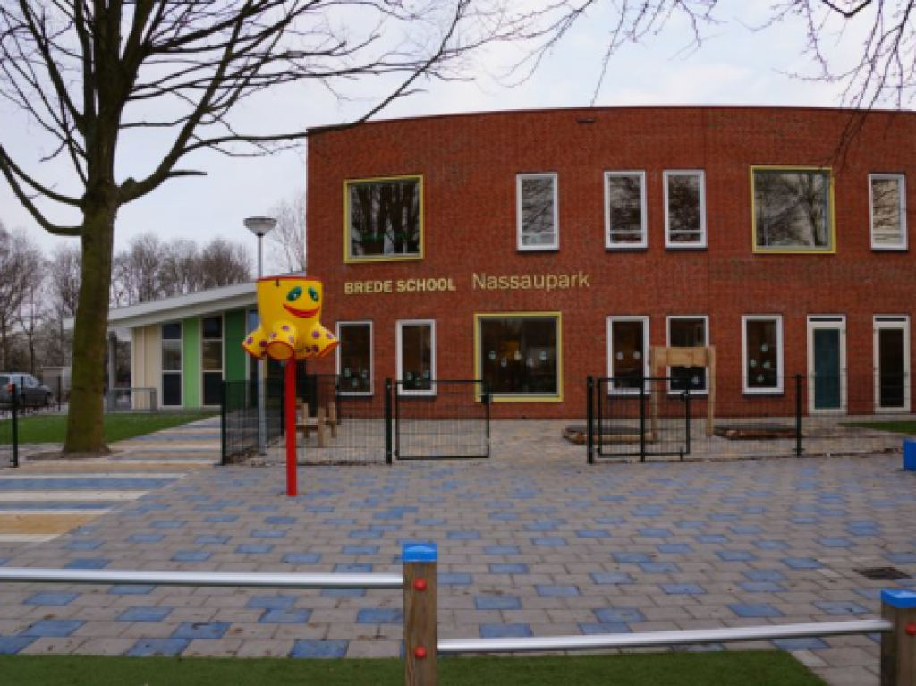 Nieuwbouw energiezuinig scholencomplex in Lisse